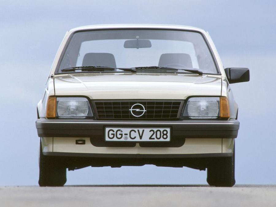  Opel Ascona CC 5-Door 1984 года  (фото 6 из 10)